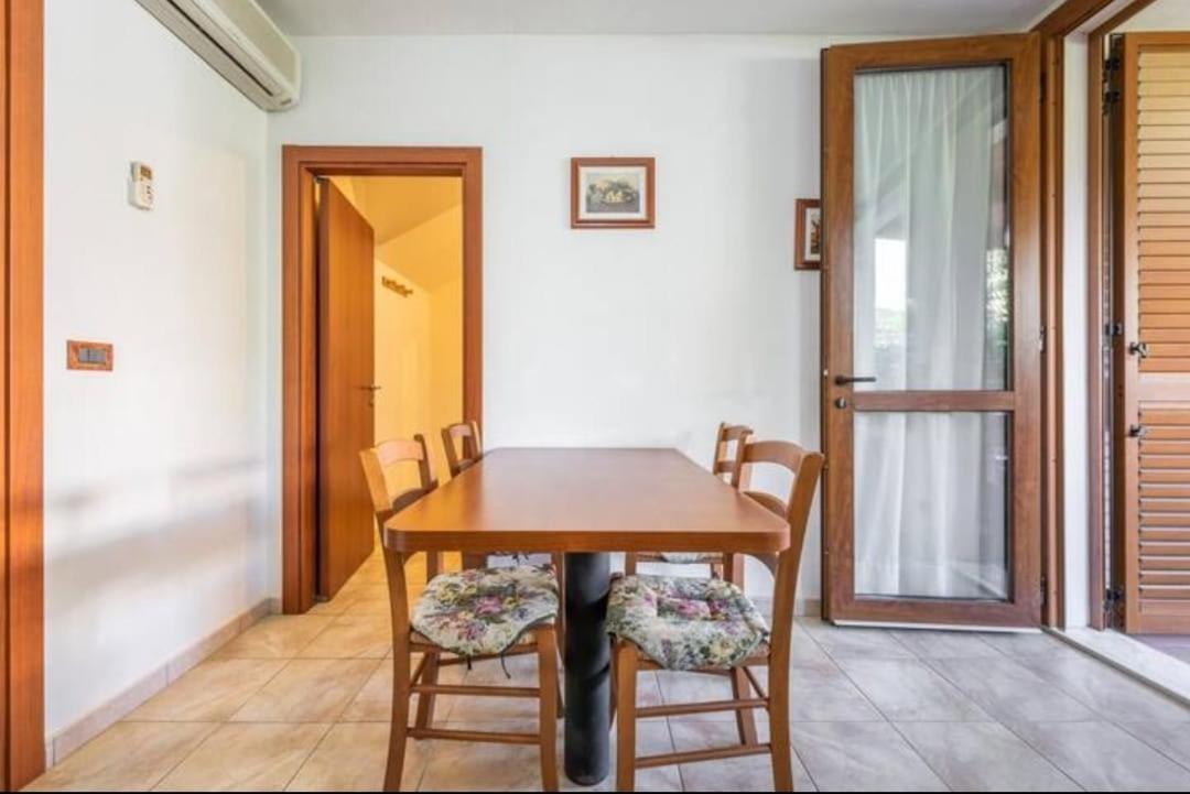 Geremeas Country Club Villa Marongiu Екстериор снимка