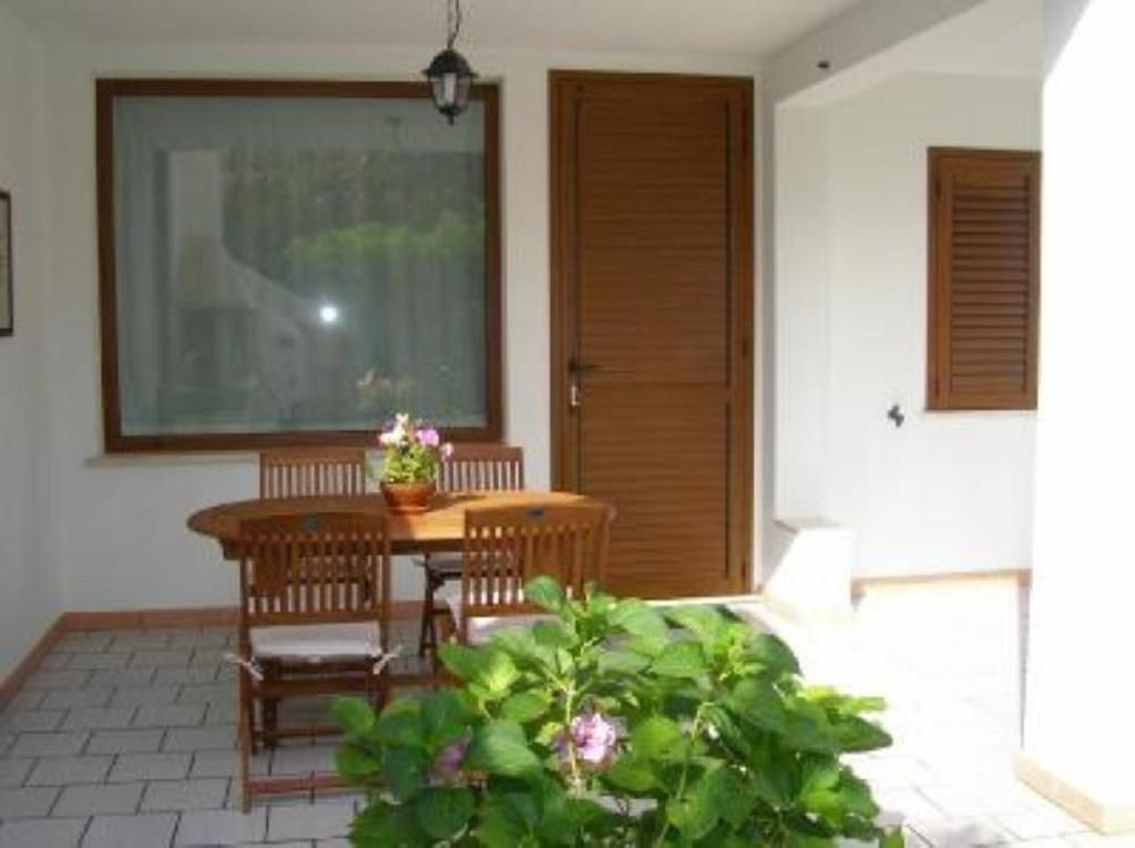 Geremeas Country Club Villa Marongiu Стая снимка