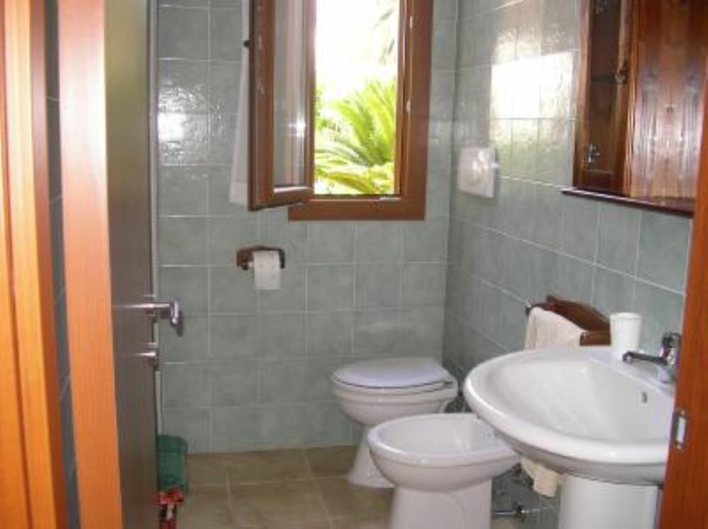 Geremeas Country Club Villa Marongiu Екстериор снимка
